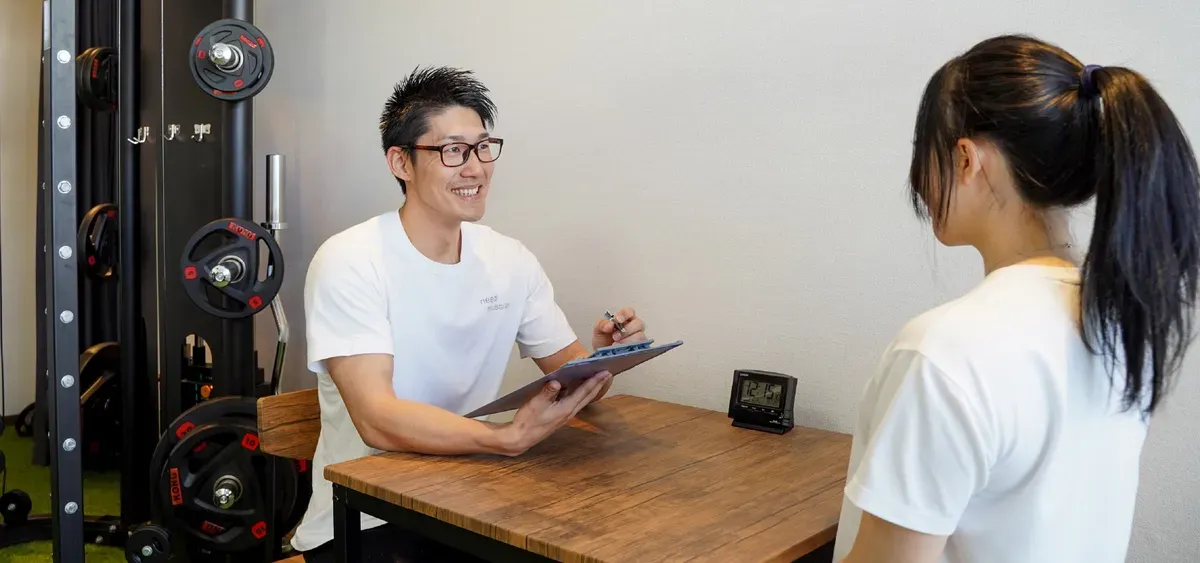 タブレットを使ったカウンセリングの様子